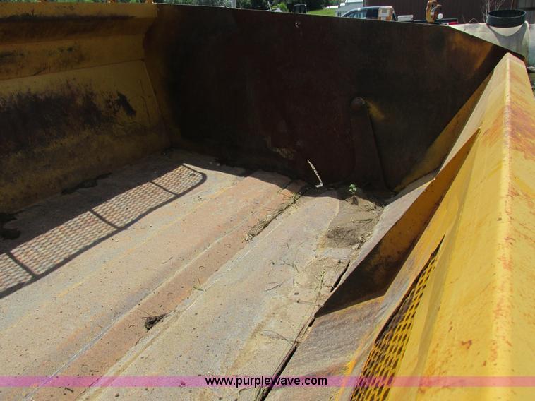 image for item H3296 Reynolds 14C scraper