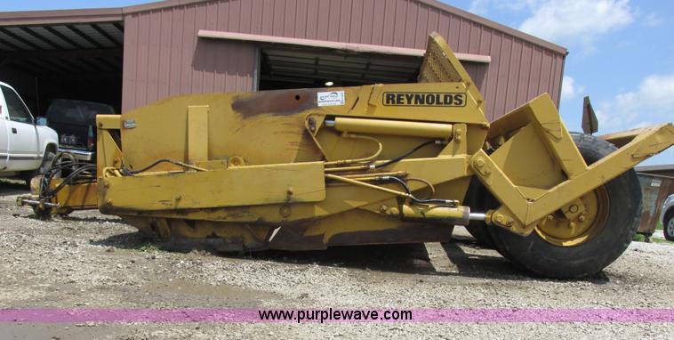 image for item H3296 Reynolds 14C scraper