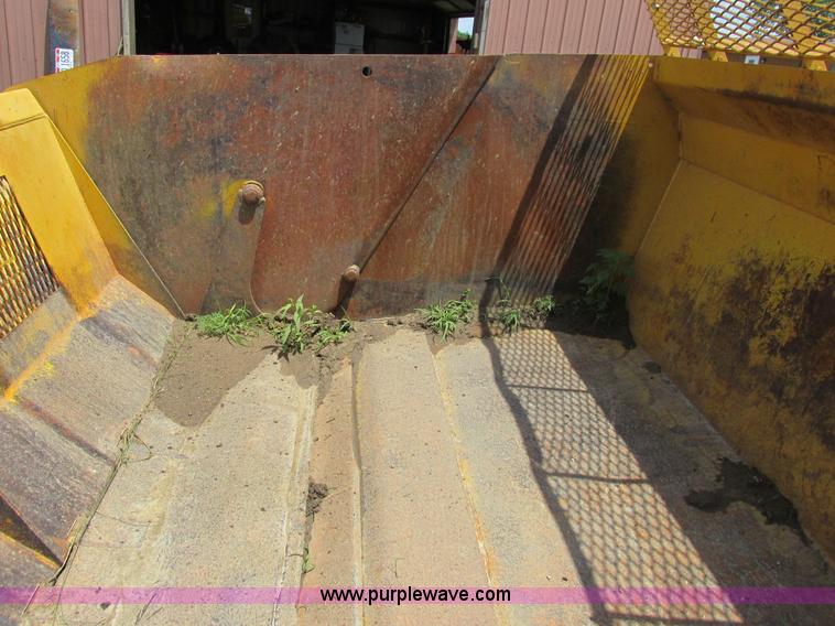 image for item H3296 Reynolds 14C scraper