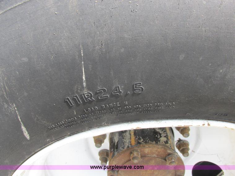 image for item H3298 2007 Mack CV713 dump truck