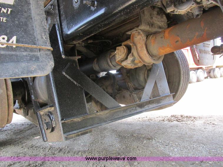 image for item H3298 2007 Mack CV713 dump truck