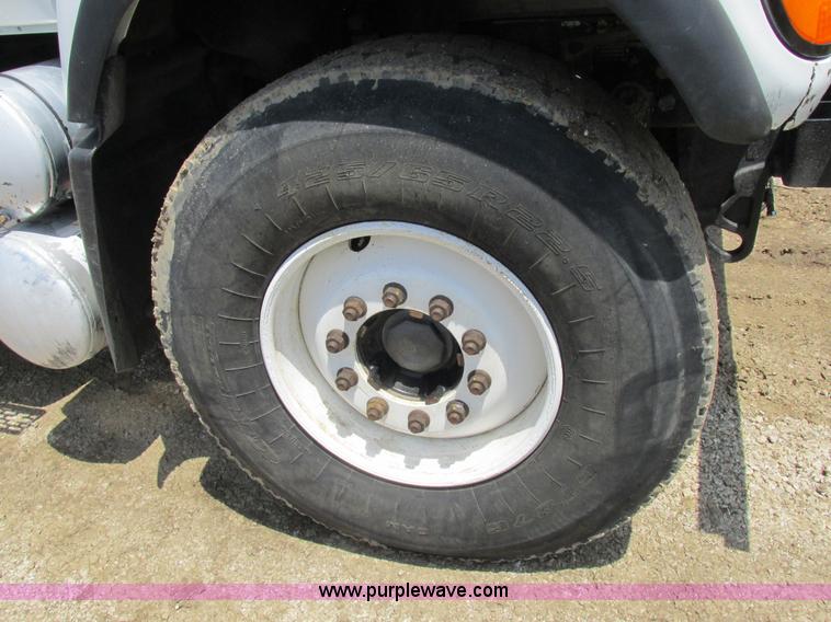 image for item H3298 2007 Mack CV713 dump truck