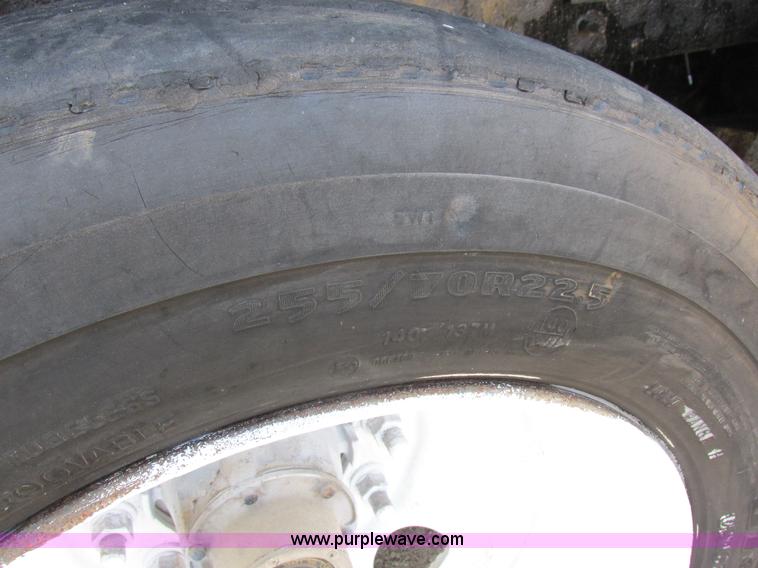 image for item H3298 2007 Mack CV713 dump truck