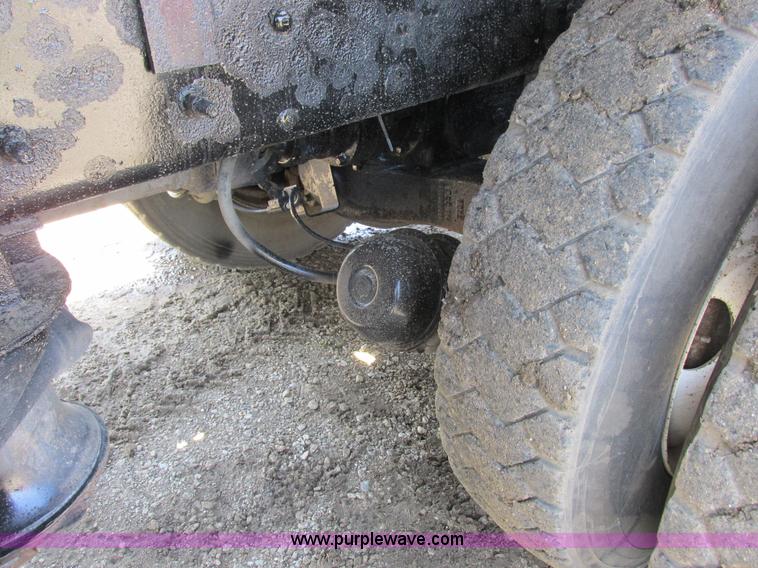 image for item H3298 2007 Mack CV713 dump truck