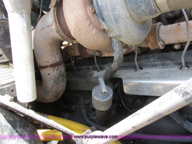 image for item H3298 2007 Mack CV713 dump truck