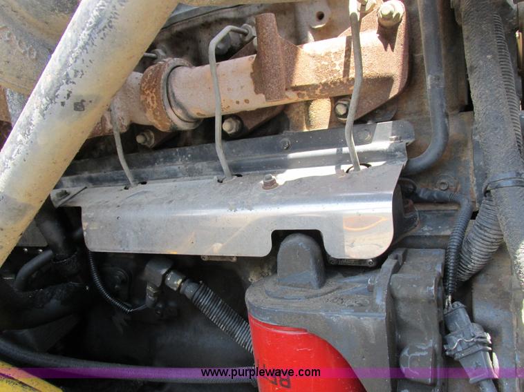 image for item H3298 2007 Mack CV713 dump truck