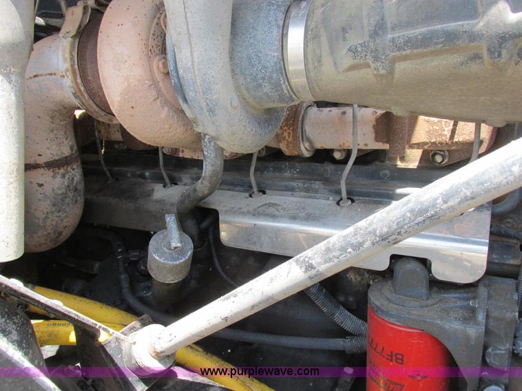 image for item H3298 2007 Mack CV713 dump truck