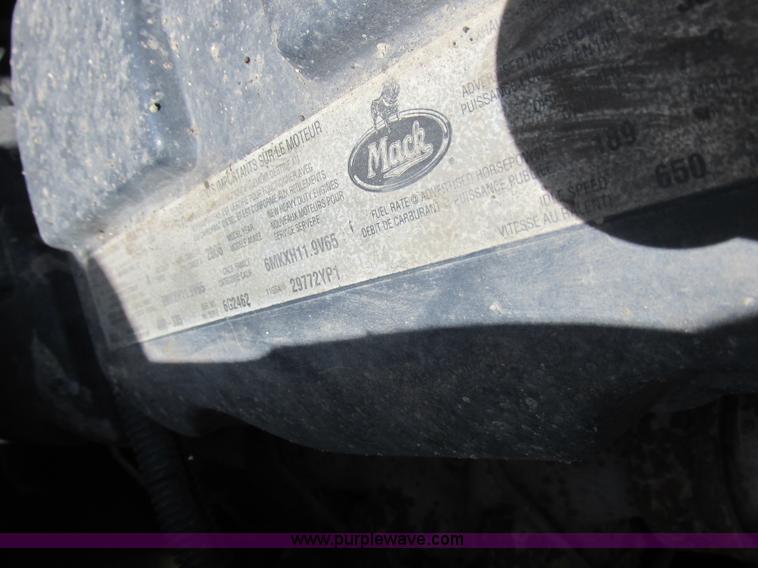 image for item H3298 2007 Mack CV713 dump truck