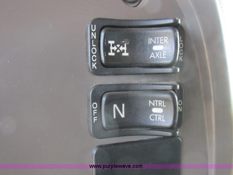 image for item H3298 2007 Mack CV713 dump truck