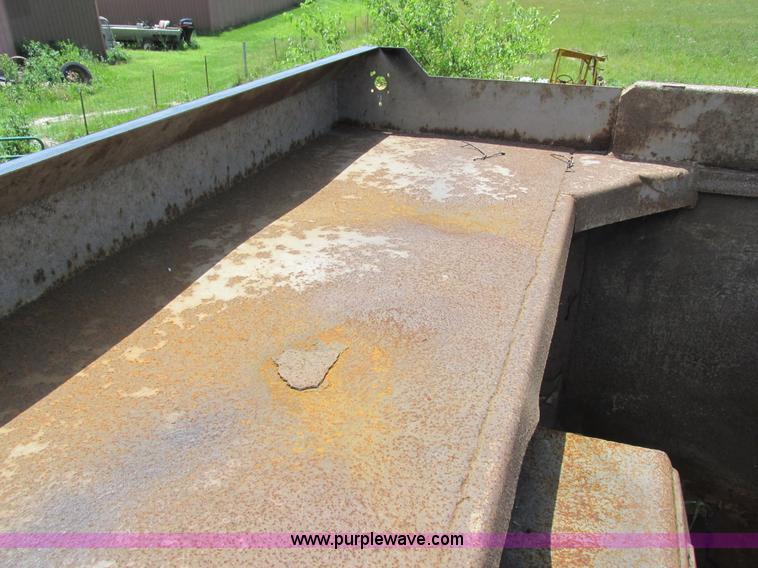 image for item H3298 2007 Mack CV713 dump truck