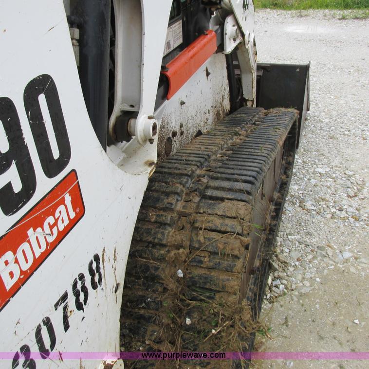 image for item H3301 2006 Bobcat T190 skid steer