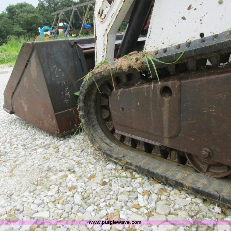 image for item H3301 2006 Bobcat T190 skid steer