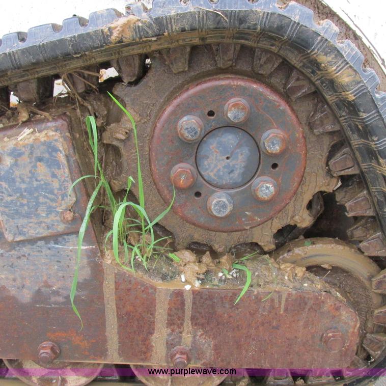 image for item H3301 2006 Bobcat T190 skid steer