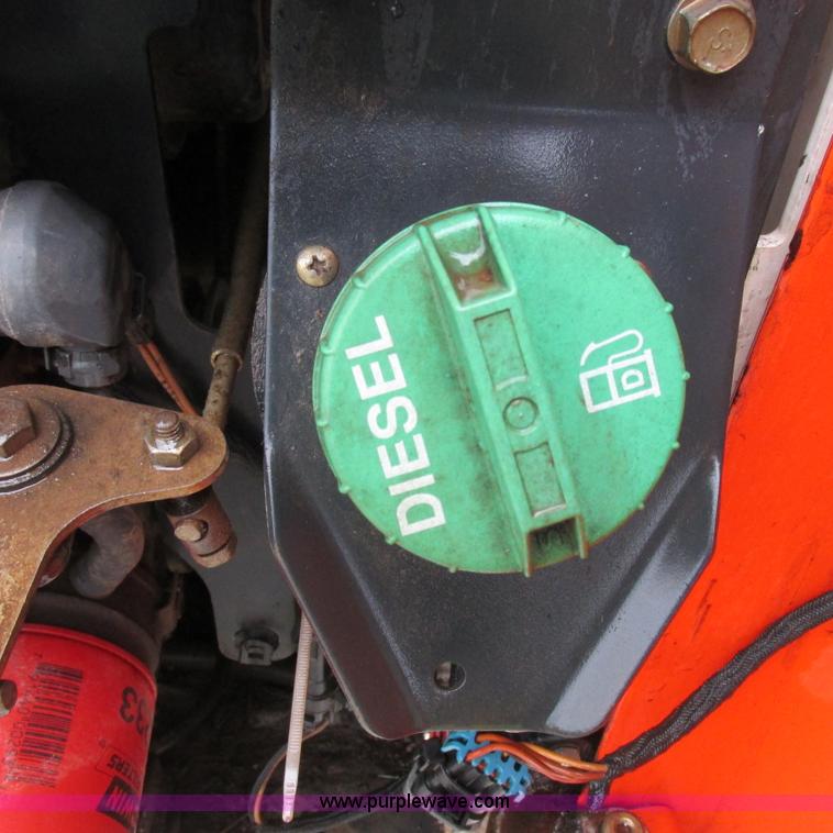 image for item H3301 2006 Bobcat T190 skid steer