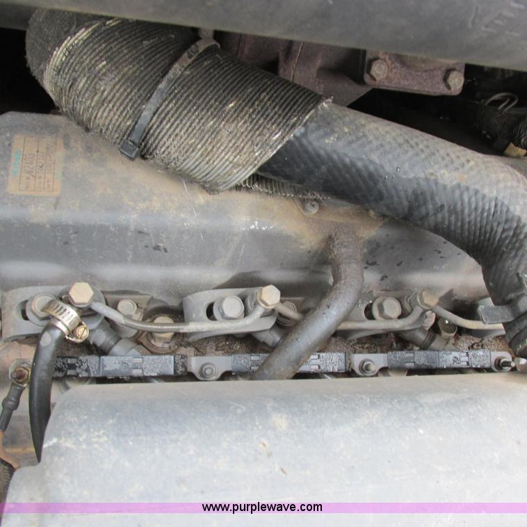 image for item H3301 2006 Bobcat T190 skid steer