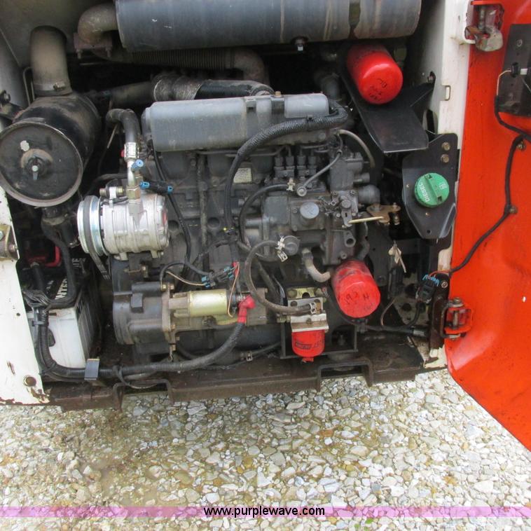 image for item H3301 2006 Bobcat T190 skid steer