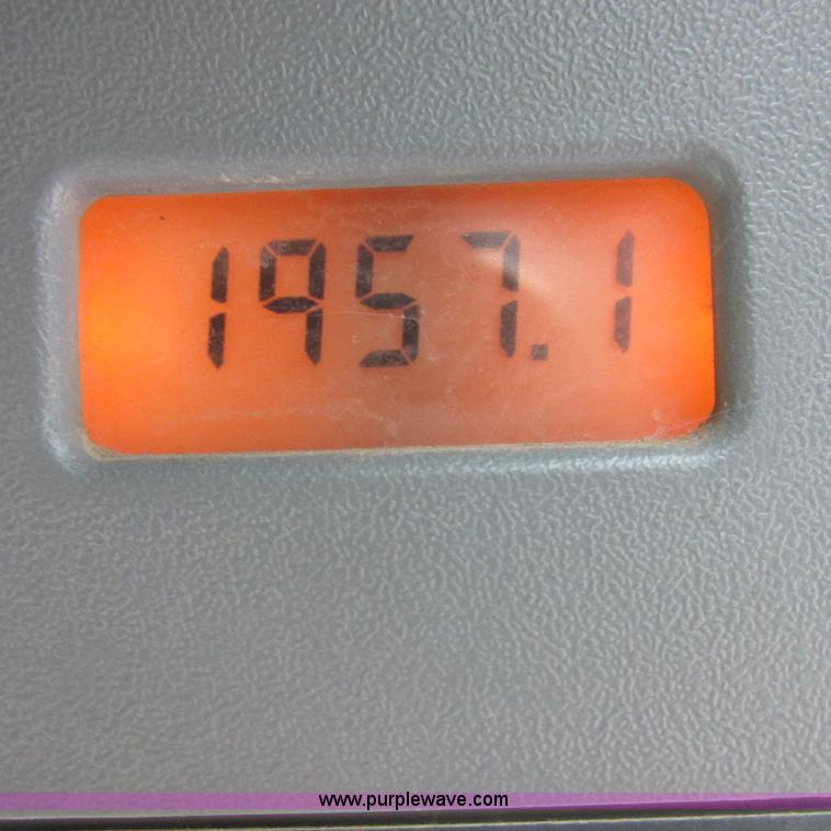 image for item H3301 2006 Bobcat T190 skid steer