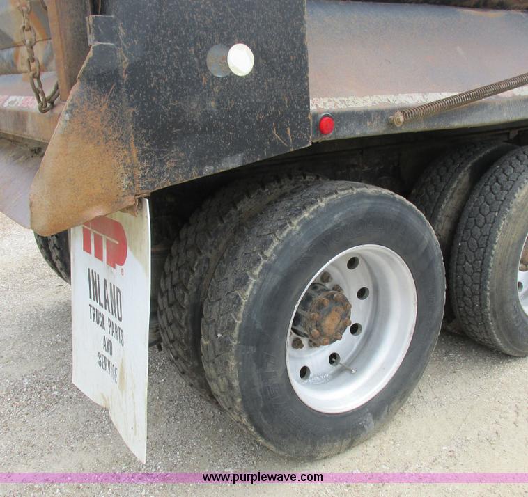 image for item H3303 1992 Mack CH613 dump truck