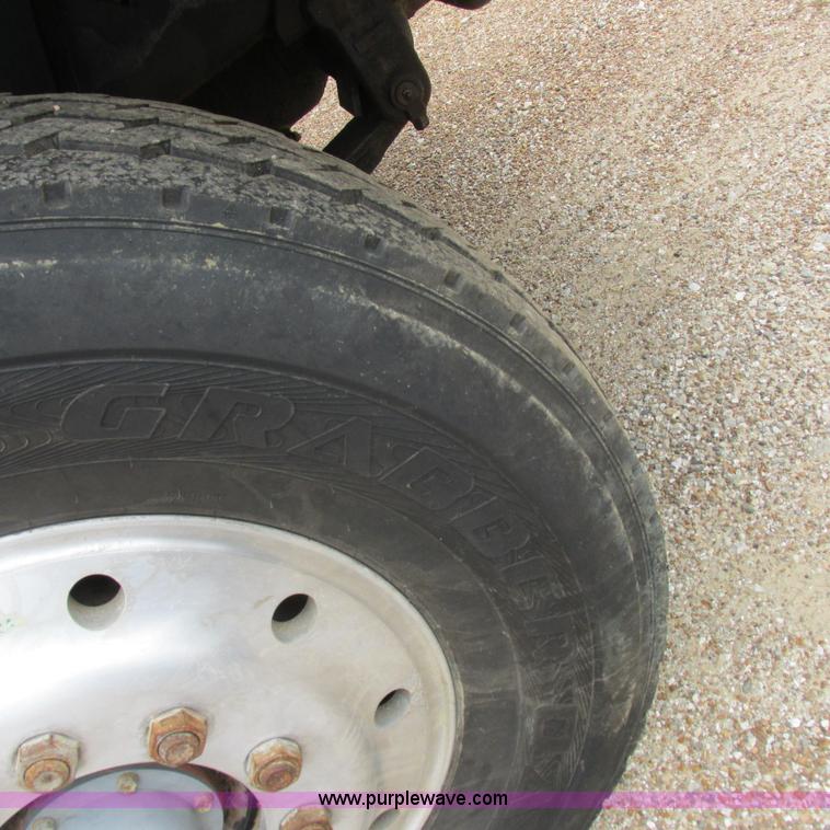 image for item H3303 1992 Mack CH613 dump truck