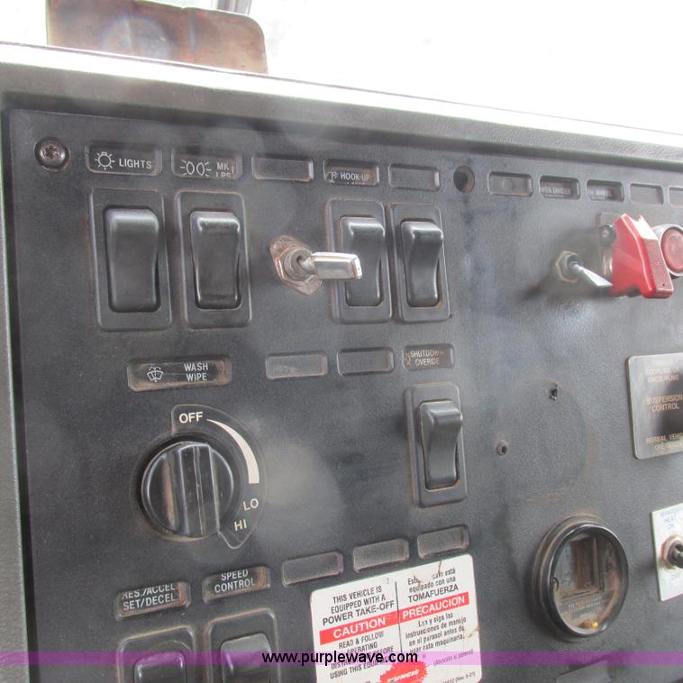 image for item H3303 1992 Mack CH613 dump truck