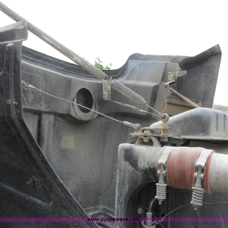 image for item H3303 1992 Mack CH613 dump truck