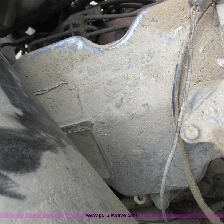 image for item H3303 1992 Mack CH613 dump truck