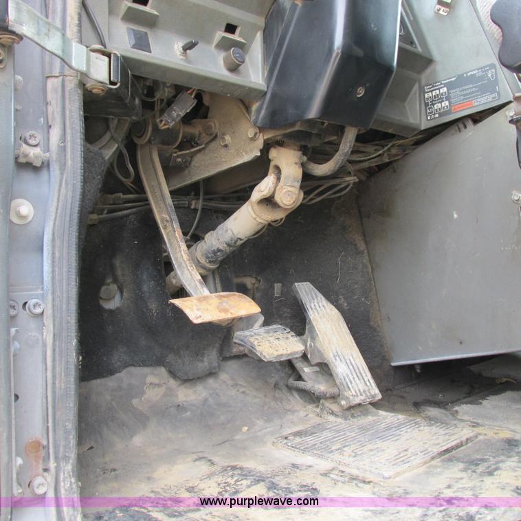 image for item H3303 1992 Mack CH613 dump truck