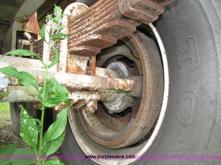 image for item H4592 1965 Fruehauf HEBF2K cement bulk trailer