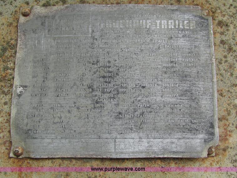 image for item H4592 1965 Fruehauf HEBF2K cement bulk trailer