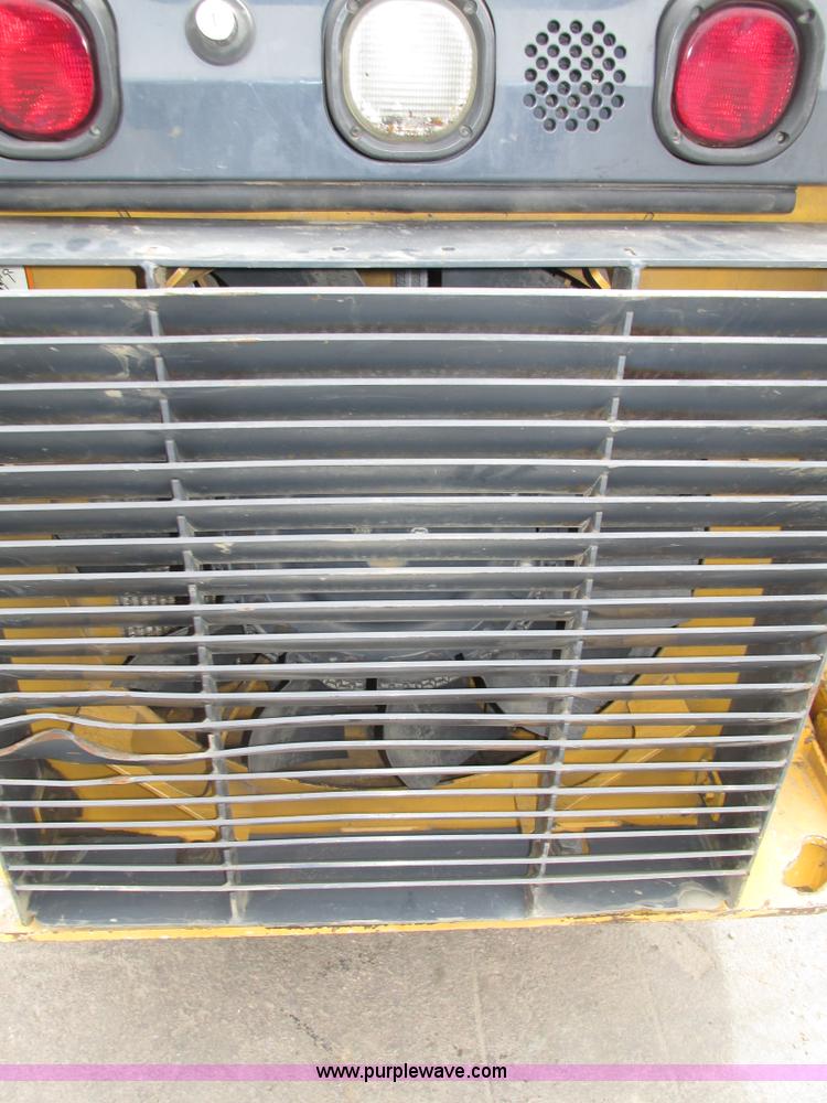 image for item H4599 2011 John Deere 329DT skid steer