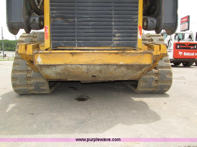 image for item H4599 2011 John Deere 329DT skid steer