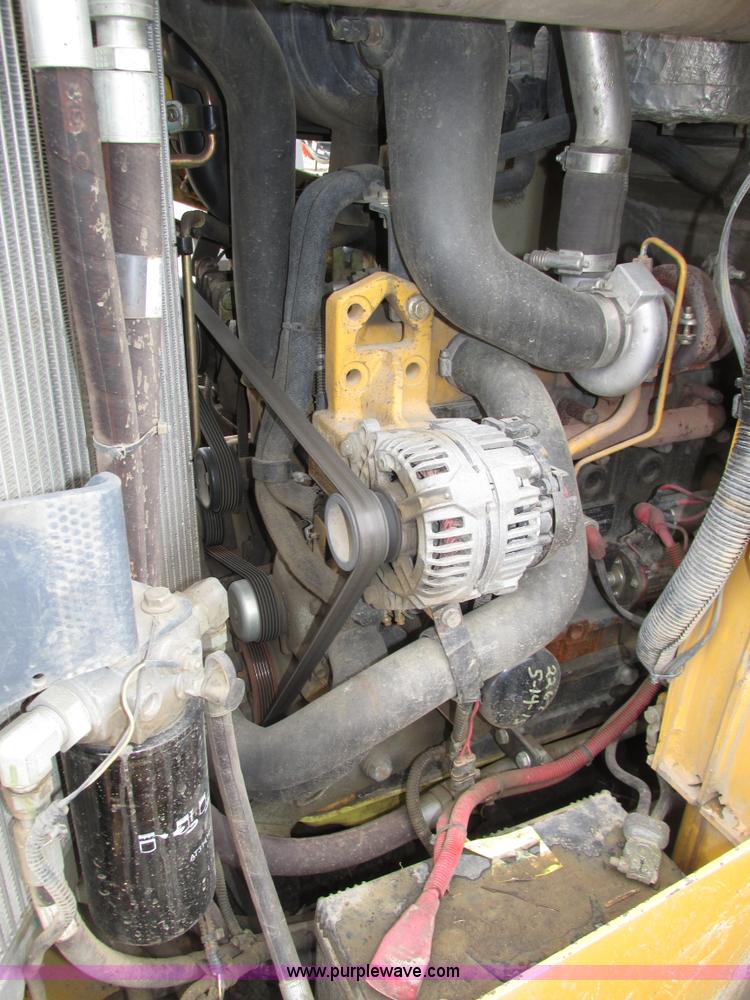 image for item H4599 2011 John Deere 329DT skid steer