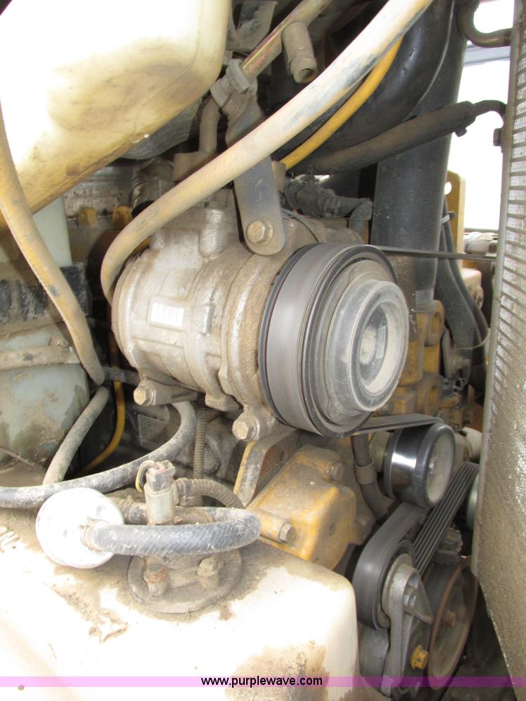 image for item H4599 2011 John Deere 329DT skid steer