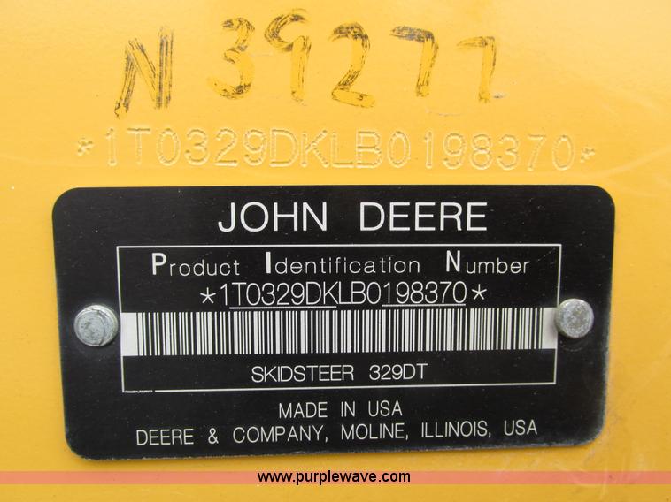 image for item H4599 2011 John Deere 329DT skid steer