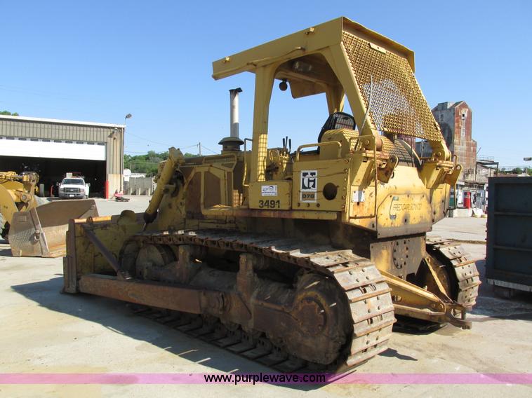 image for item H4629 1980 Caterpillar D7G dozer