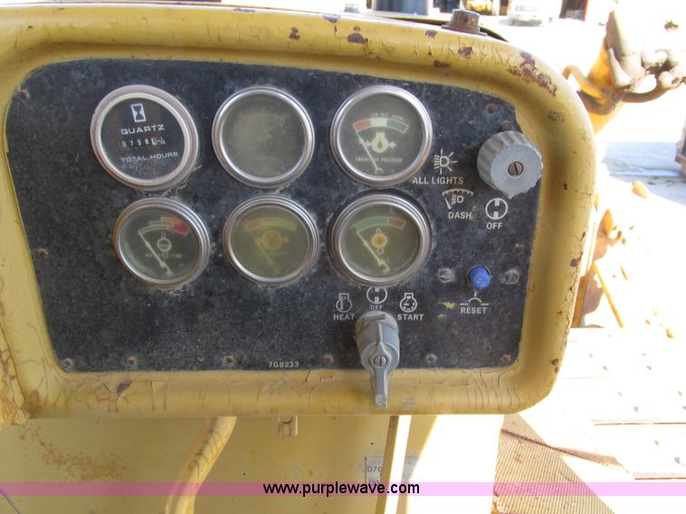 image for item H4629 1980 Caterpillar D7G dozer