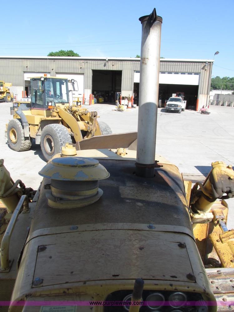 image for item H4629 1980 Caterpillar D7G dozer