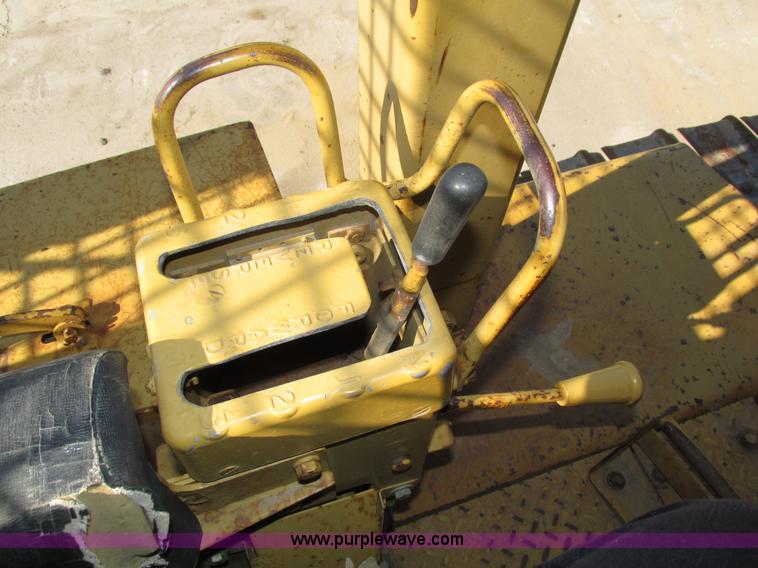 image for item H4629 1980 Caterpillar D7G dozer