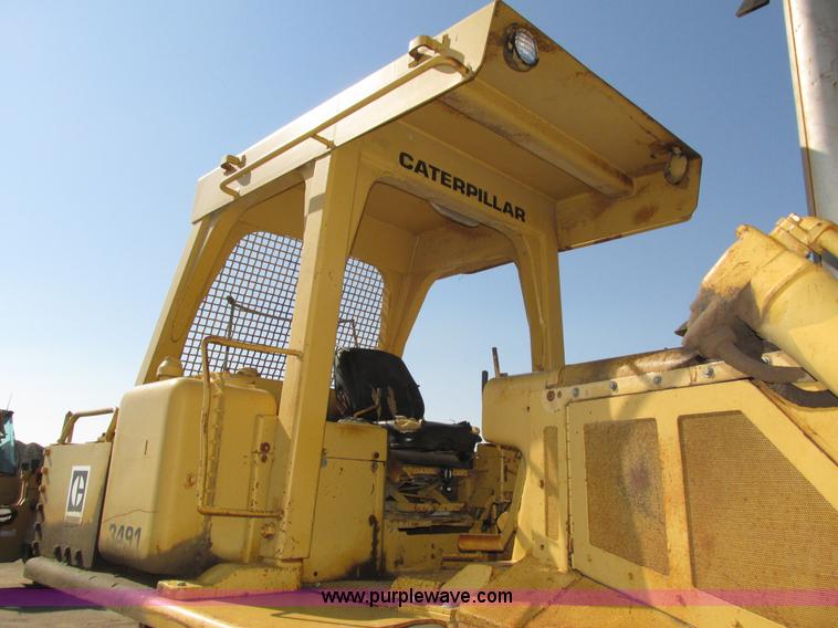 image for item H4629 1980 Caterpillar D7G dozer