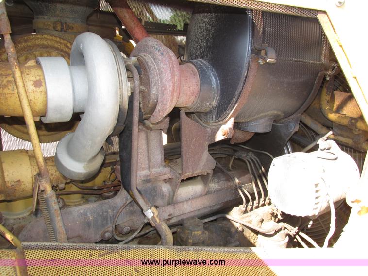 image for item H4629 1980 Caterpillar D7G dozer