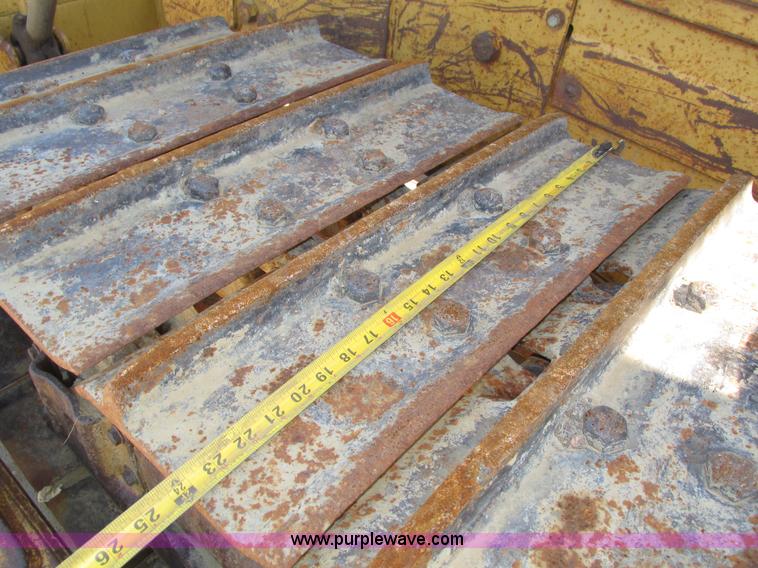 image for item H4629 1980 Caterpillar D7G dozer