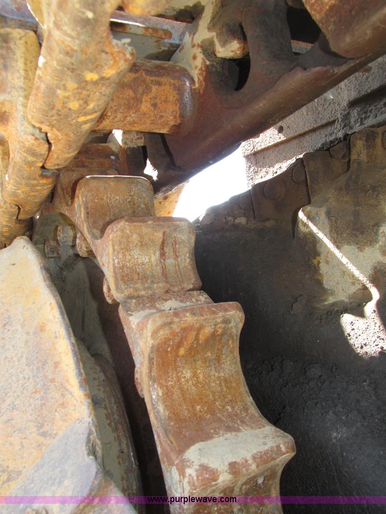 image for item H4629 1980 Caterpillar D7G dozer