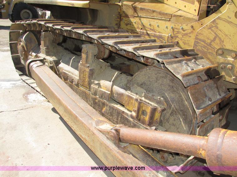 image for item H4629 1980 Caterpillar D7G dozer