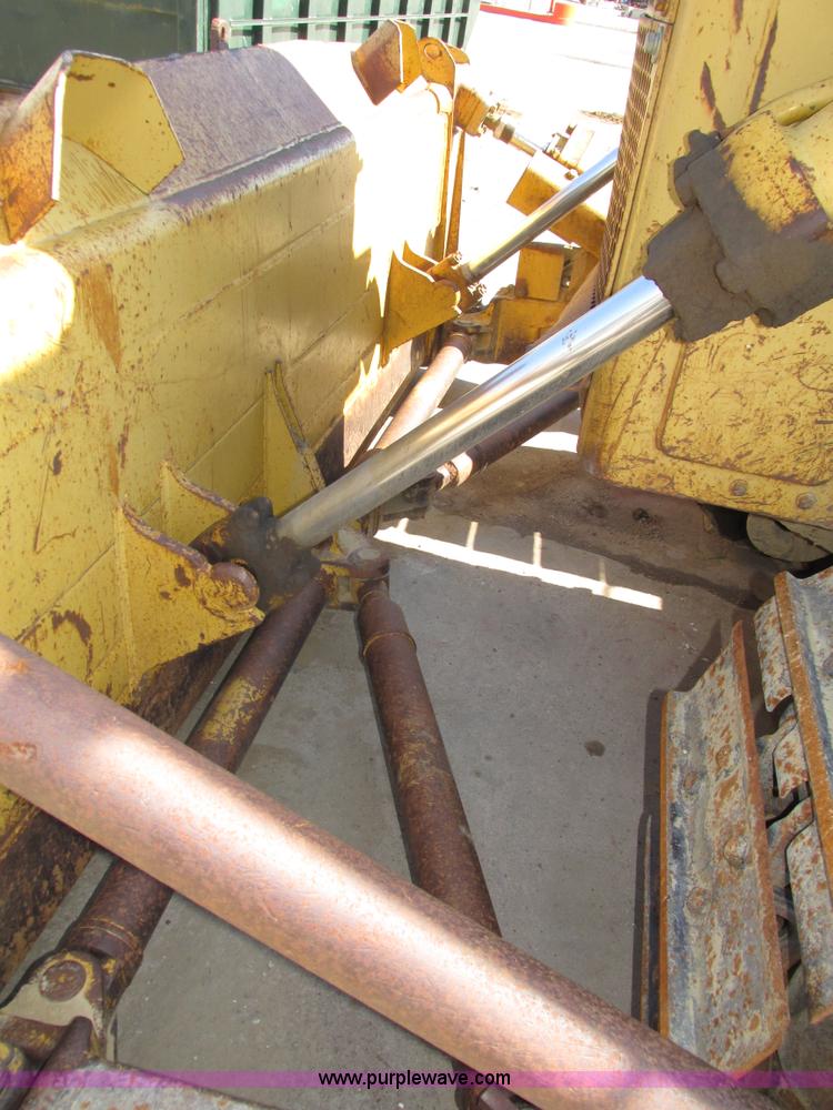 image for item H4629 1980 Caterpillar D7G dozer