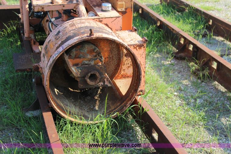 image for item I1628 Mclaughlin MCL24 boring machine