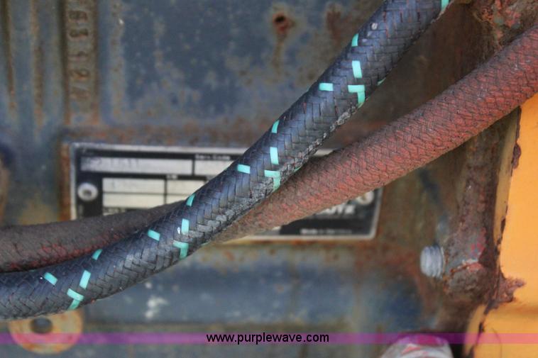 image for item I1628 Mclaughlin MCL24 boring machine