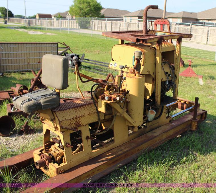 image for item I1629 International RD101 boring systems directional boring machine