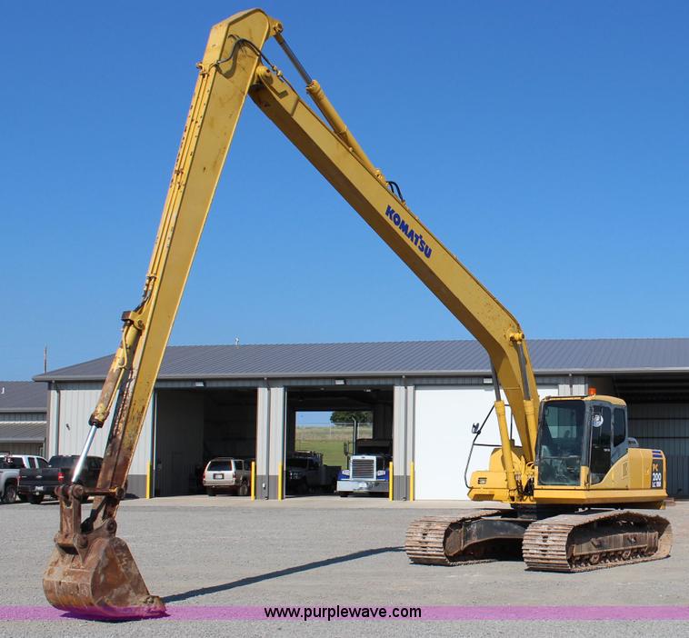 image for item I1633 2007 Komatsu PC200LC-7 long reach excavator