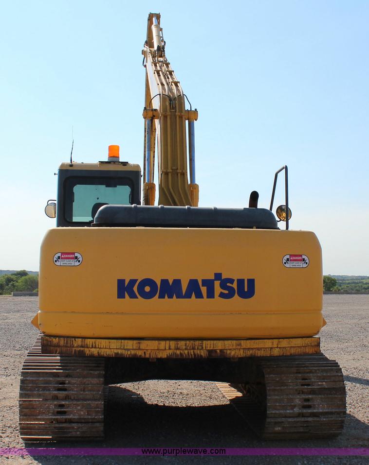 image for item I1633 2007 Komatsu PC200LC-7 long reach excavator