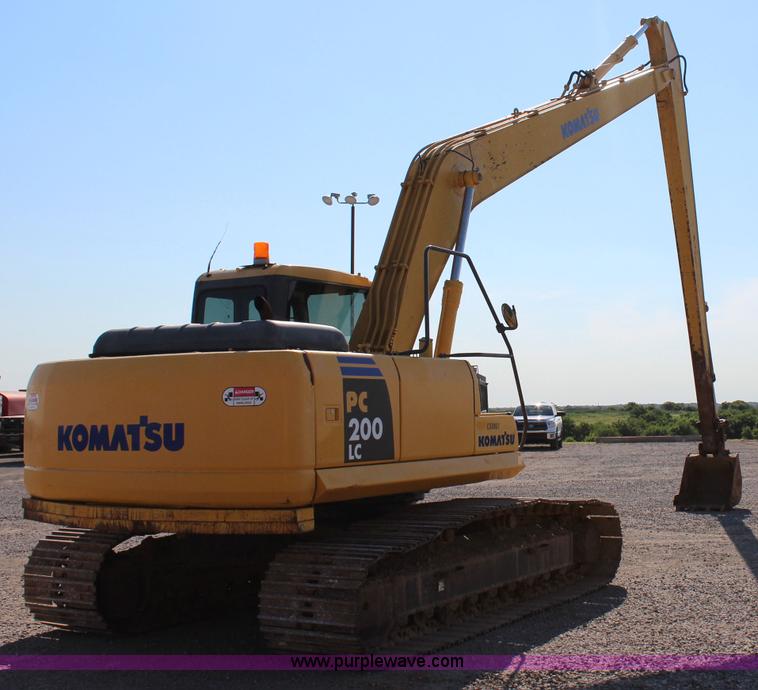 image for item I1633 2007 Komatsu PC200LC-7 long reach excavator